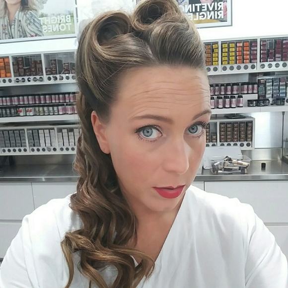 Meet your Posher, Amber - Picture 8 of 8